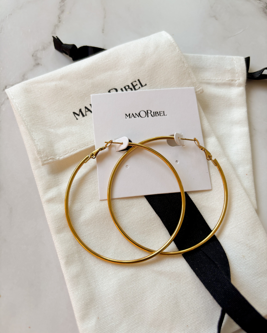 Cerceaux larges plaqués or