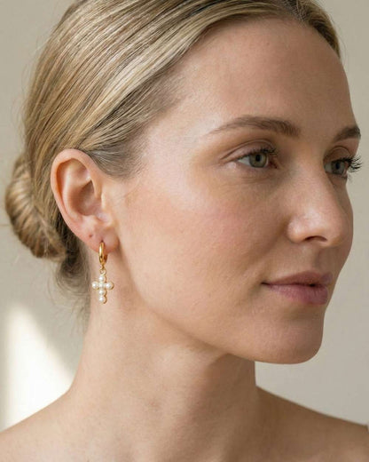 Mini Créole Pearl - Anneaux en croix Perlée