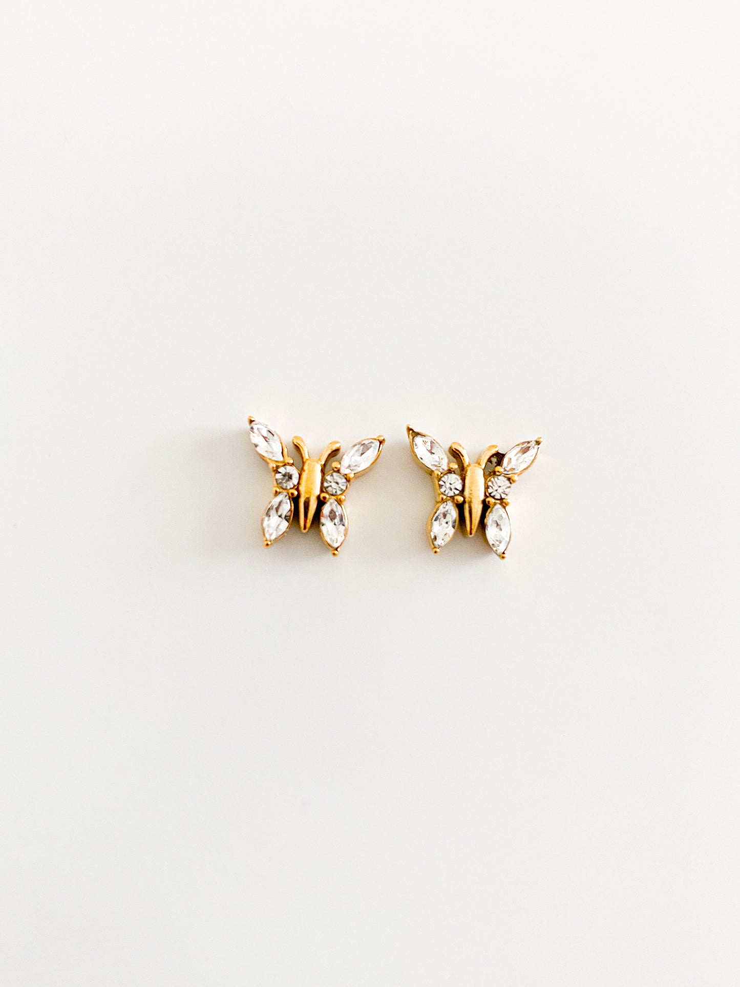 Farasha - boucle papillon plaquée or 18 carats