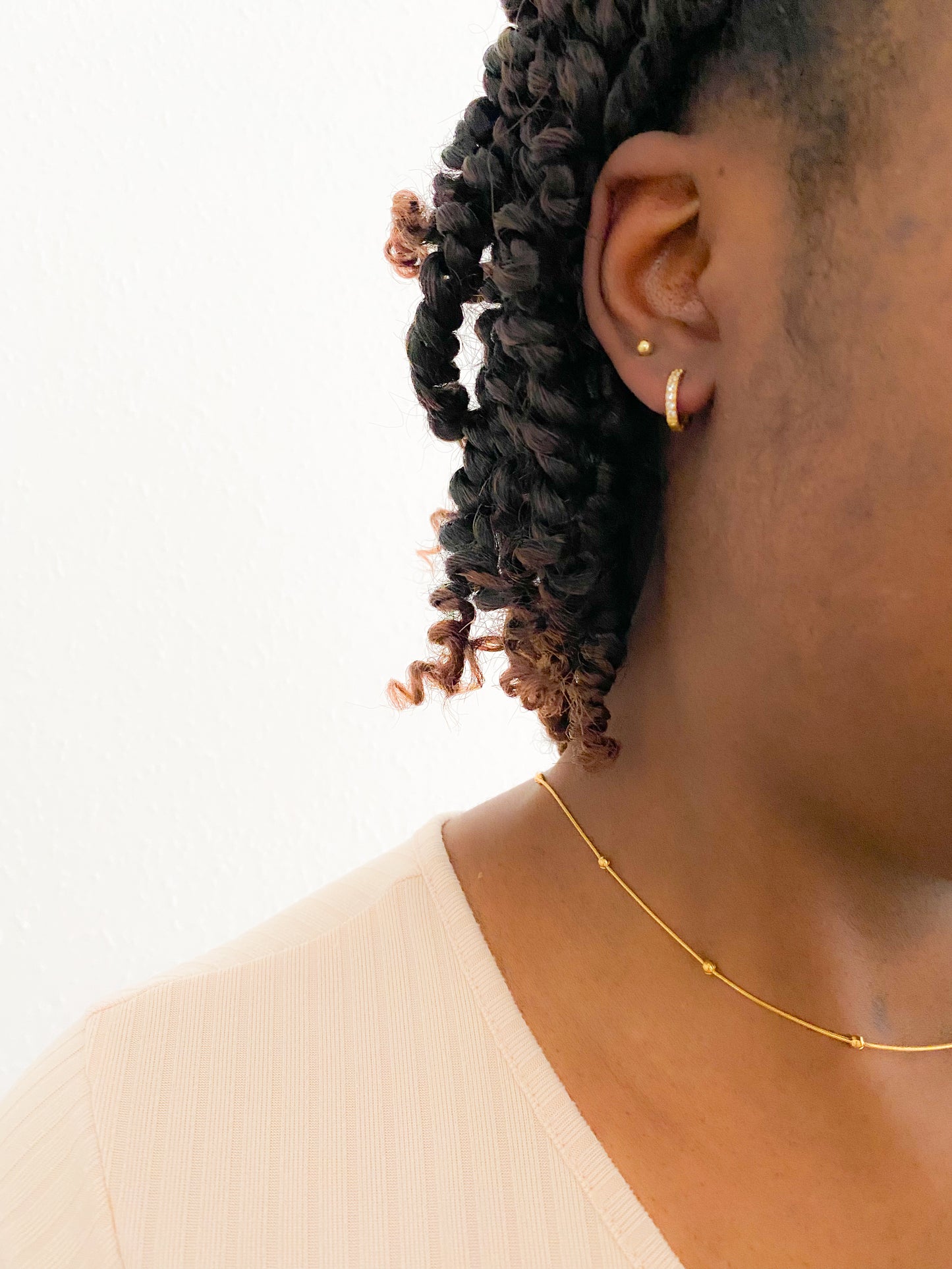 Masika -mini cerceau plaqué or 18 carats