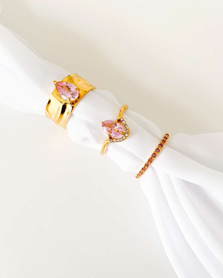 Royale - bague fine plaquée or ornée d´un diamant rose
