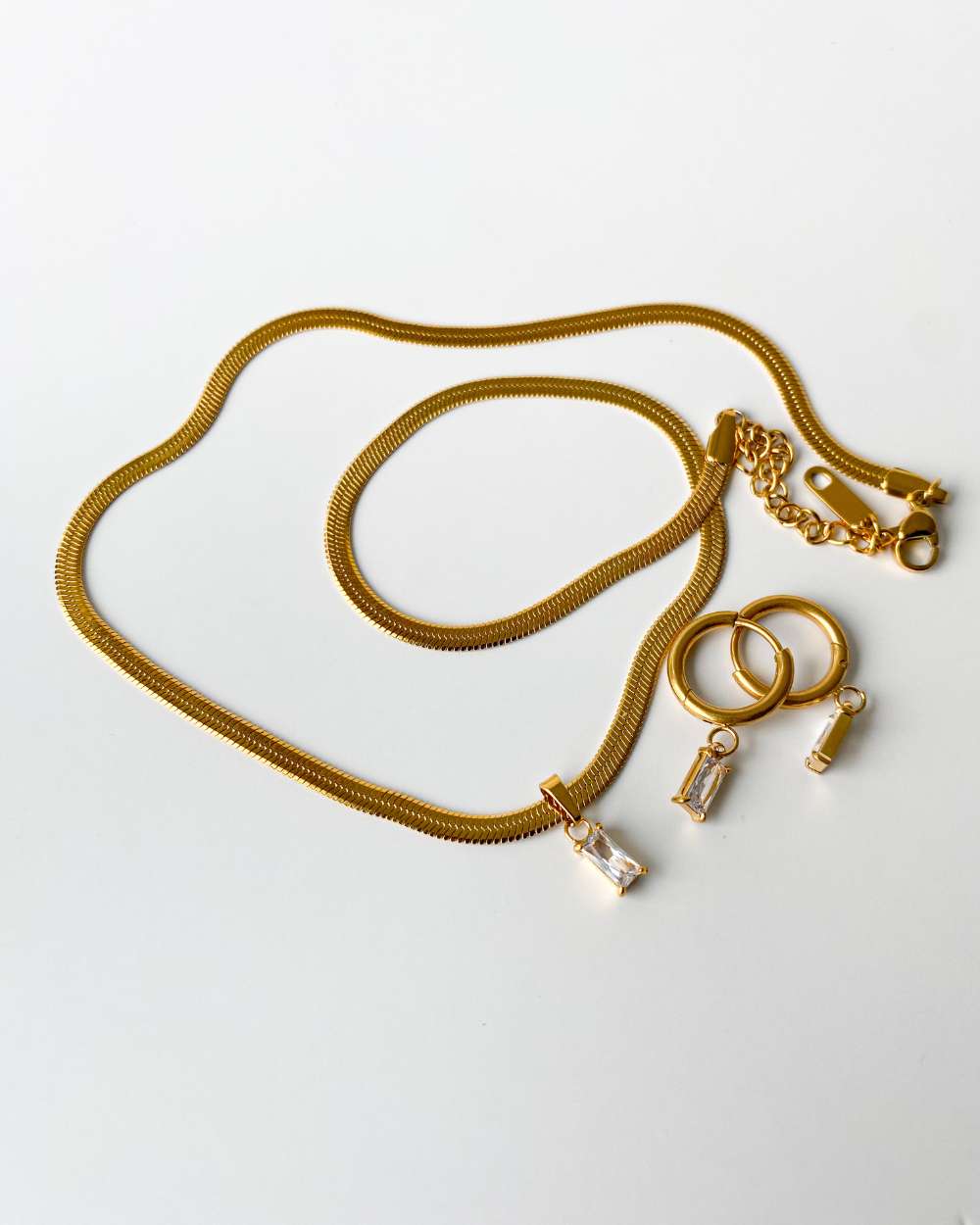 Nala [blanc]- ensemble serpentin au pendentif en diamant je