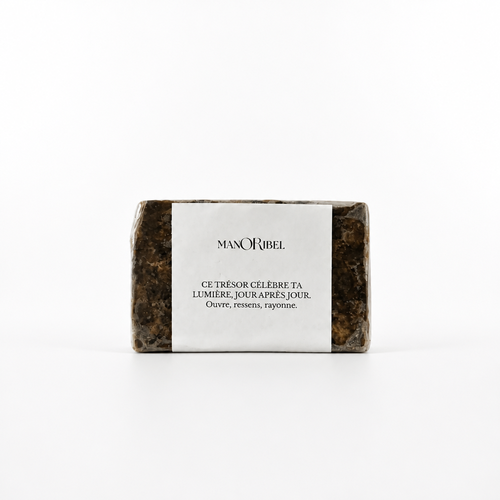 L’Or Noir – savon nettoyant illuminateur (200g)