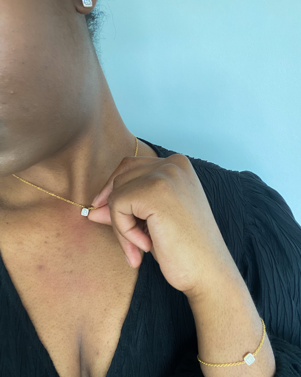 Collier carré en pavé de diamant plaqué or