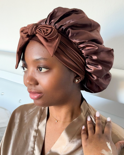 Bonnet large en satin