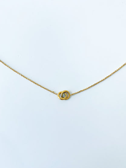 Infinity [lisse] - collier avec deux cerceaux plaqué or