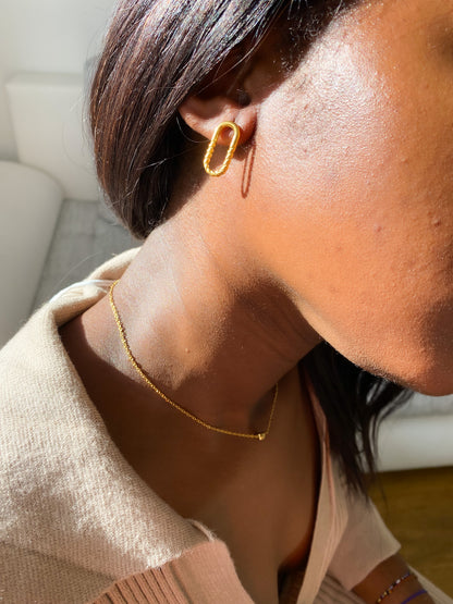 Boucle d´oreille carrée torsadé plaquée or