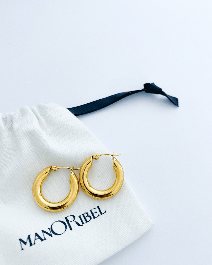 medium thick smooth gold plated earrings