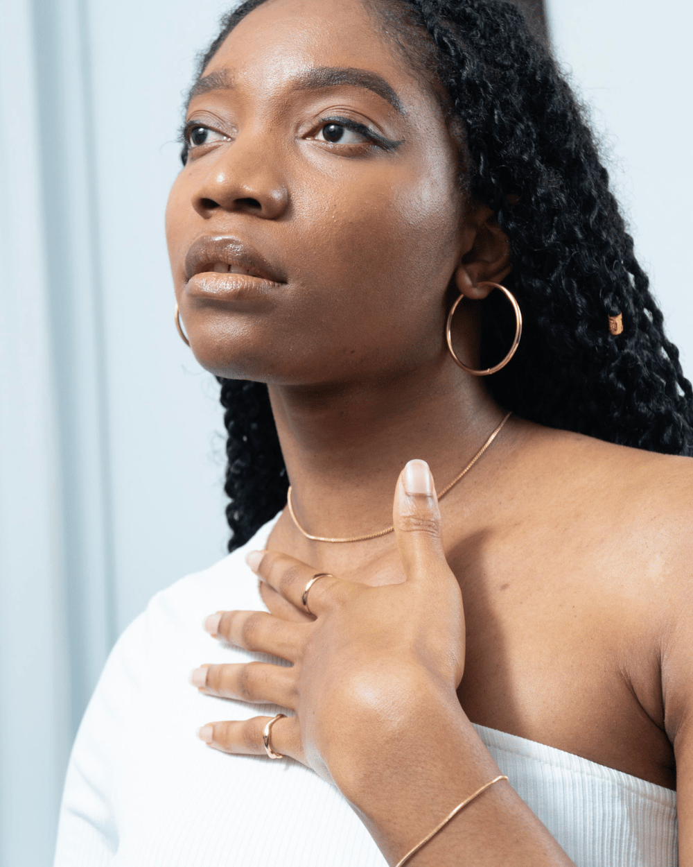 Créole fine large lisse plaquée or