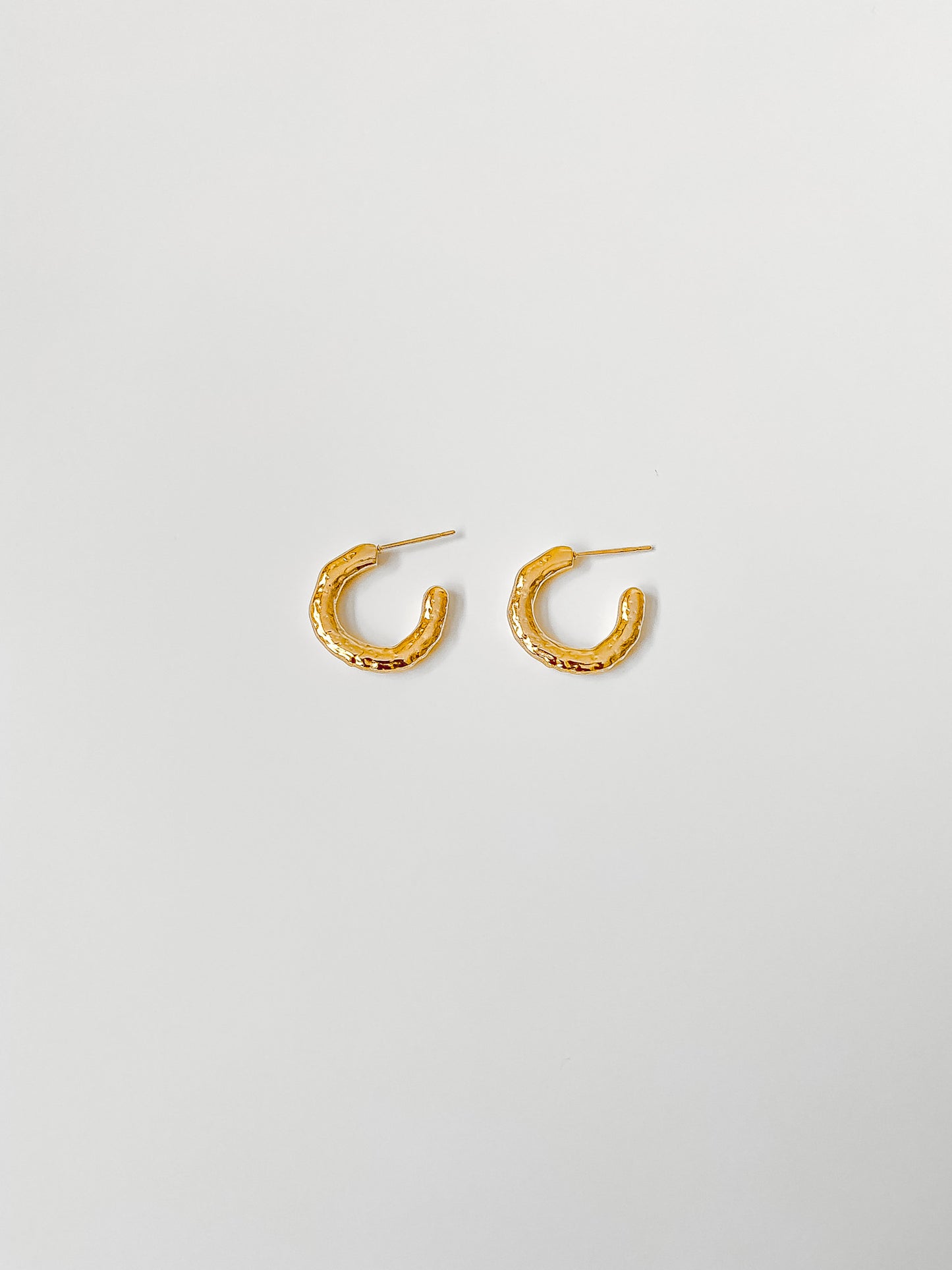 Créole texturé plaquée or