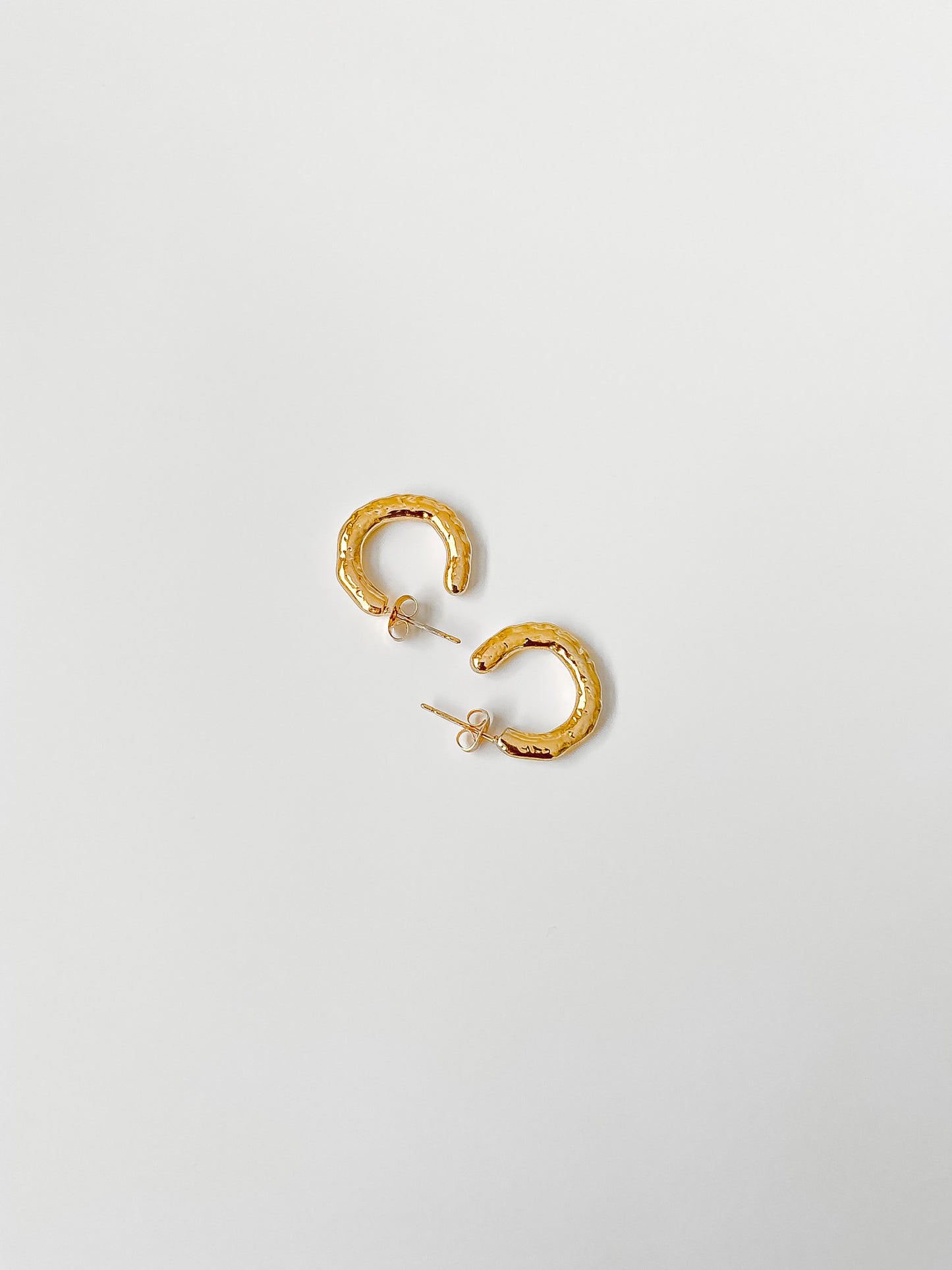 Créole texturé plaquée or